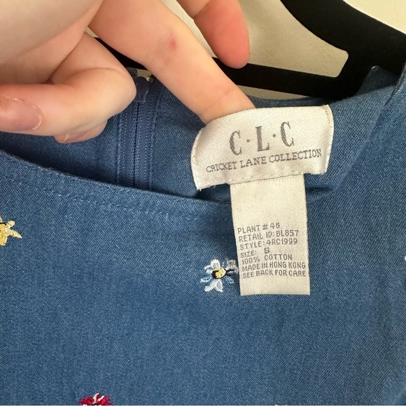 Vintage CLC | Blue Denim Sleeveless Dress with Floral Embroidery Size Small - Picture 4 of 5